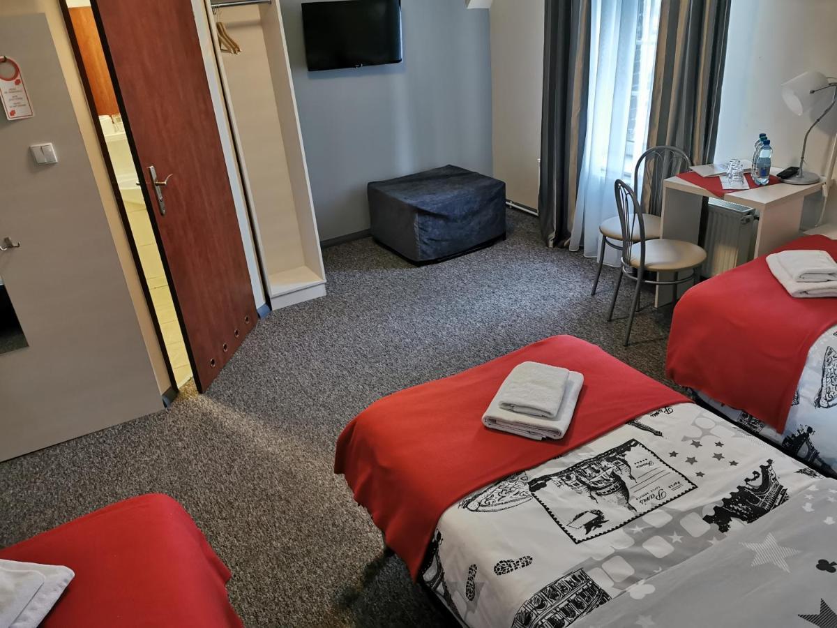 Hostel Przystanek Торунь Экстерьер фото