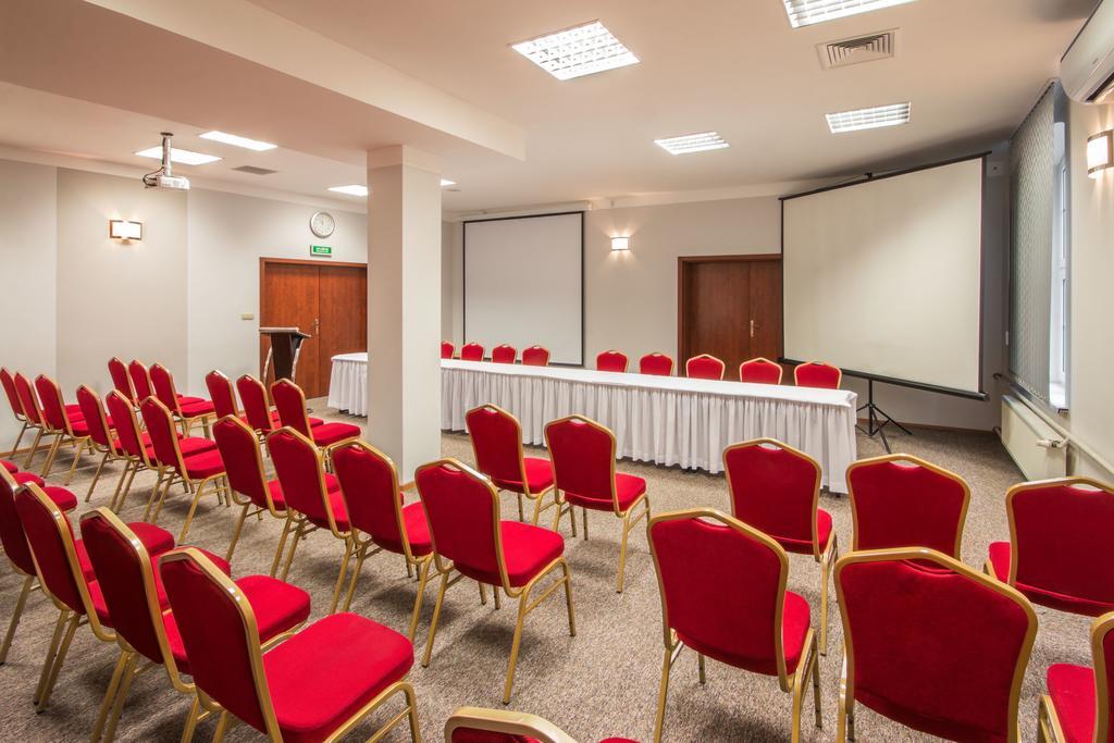 Hostel Przystanek Торунь Экстерьер фото
