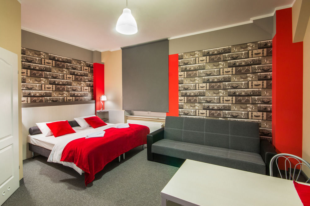 Hostel Przystanek Торунь Экстерьер фото