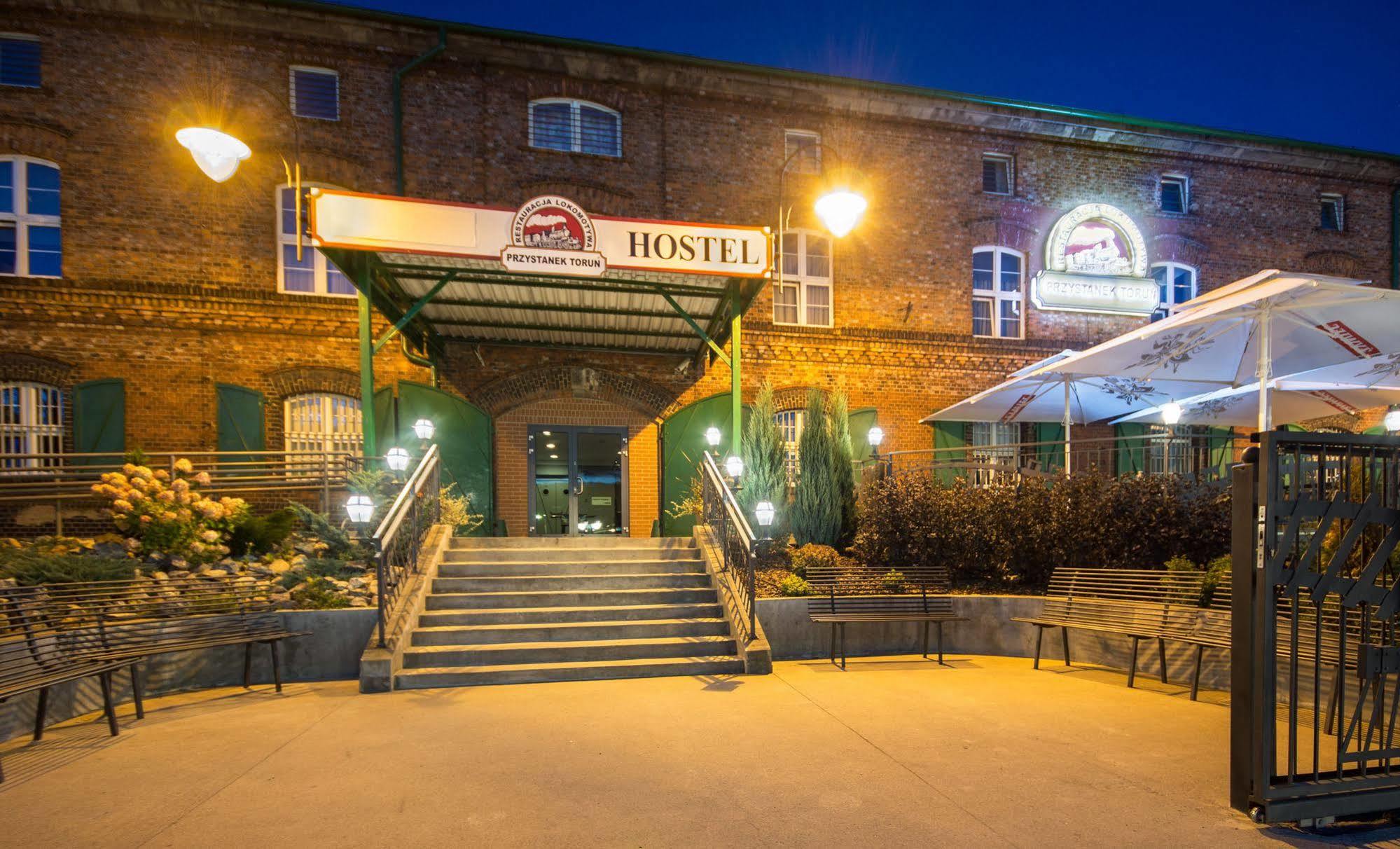 Hostel Przystanek Торунь Экстерьер фото