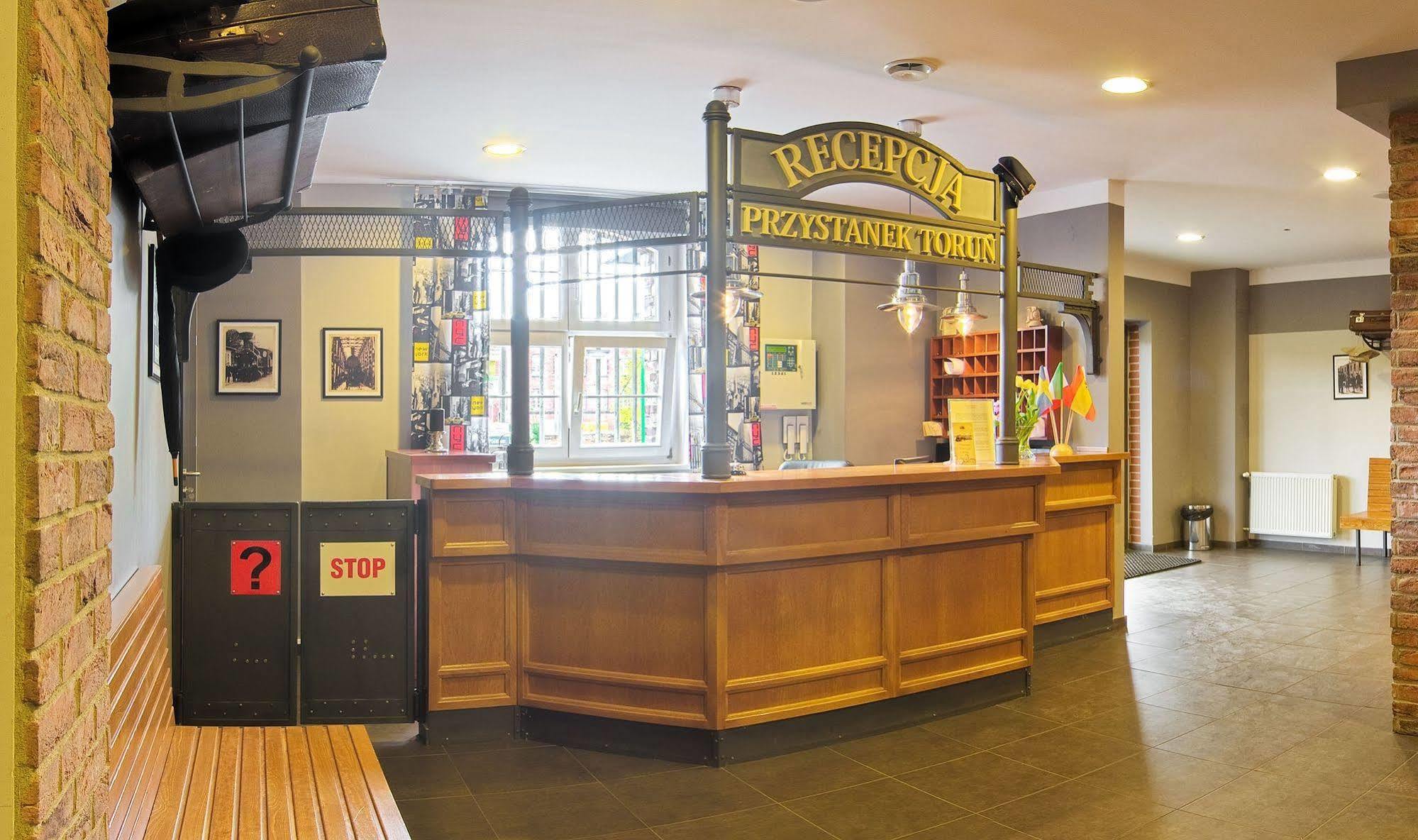 Hostel Przystanek Торунь Экстерьер фото