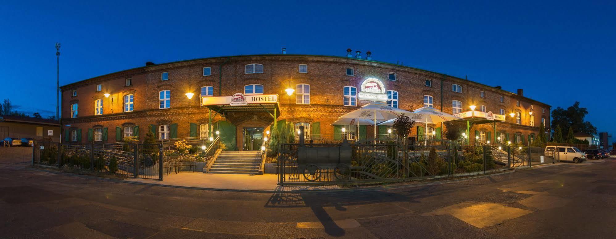 Hostel Przystanek Торунь Экстерьер фото