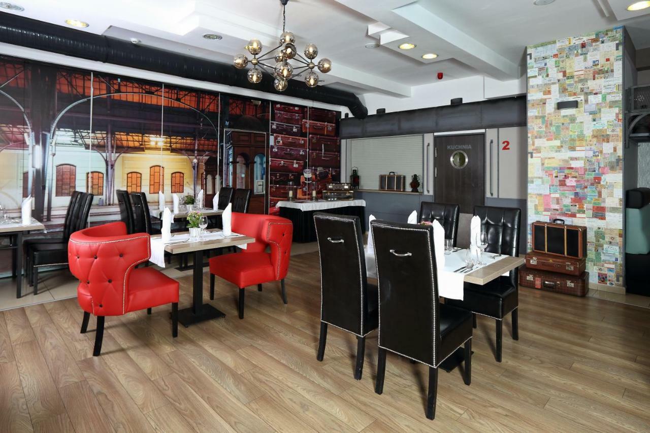 Hostel Przystanek Торунь Экстерьер фото
